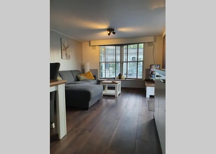 Σαλέ Vazonics Valkenbosch 76 Oisterwijk