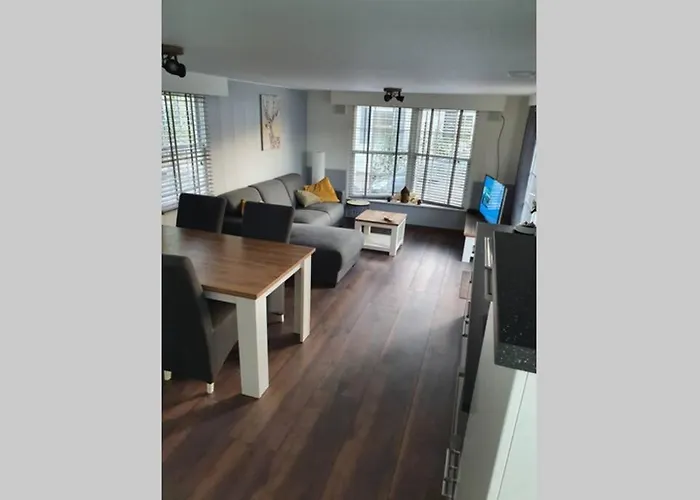 Vazonics Valkenbosch 76 *