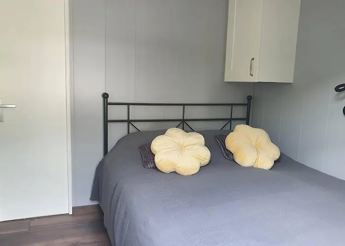 Vazonics Valkenbosch 76 Alpesi faház Oisterwijk