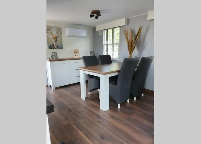 Vazonics Valkenbosch 76 Alpesi faház